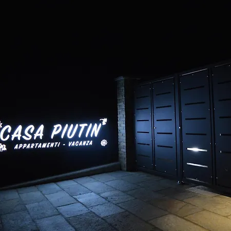 Casa Piutin, Mughetto